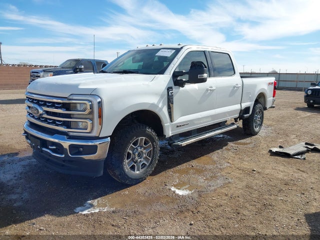 Ford F-250 Lariat 2024 1FT8W2BT8REC04095 Image 2