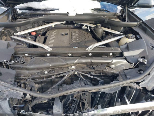 2019 BMW X5 5UXCR6C59KLL36520 Photo 9