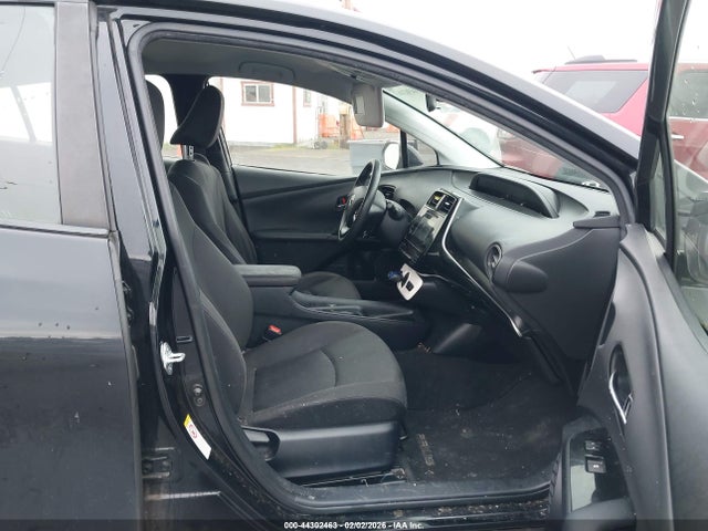 JTDKARFU3G3522943 Toyota Prius Two Eco