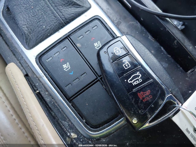 KMHFG4JG7GA548859 Hyundai Azera