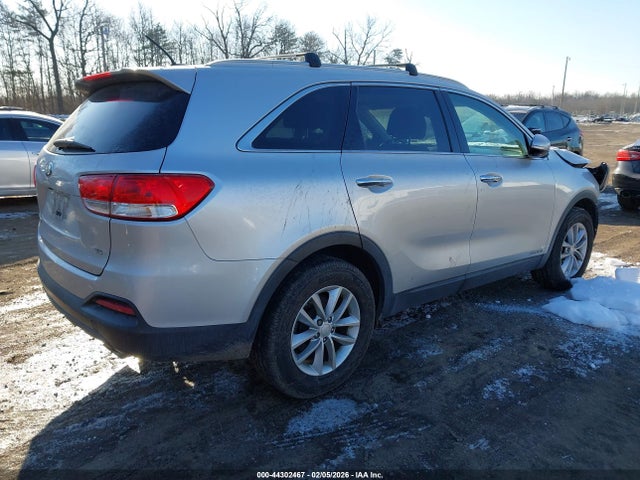 Продаж на аукціоні авто 2017 Kia Sorento 3.3l Lx, vin: 5XYPGDA55HG292309, номер лоту: 44302467