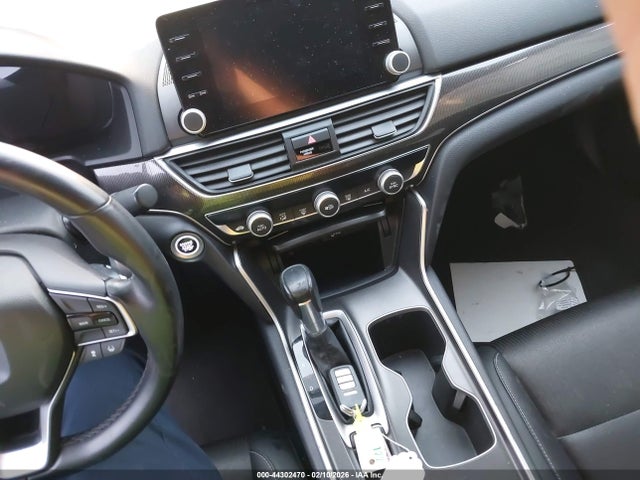1HGCV1F32JA247670 Honda Accord Sport