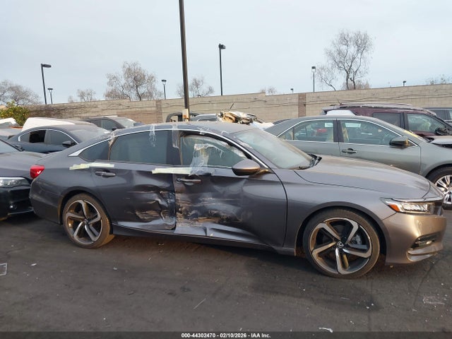 1HGCV1F32JA247670 Honda Accord Sport
