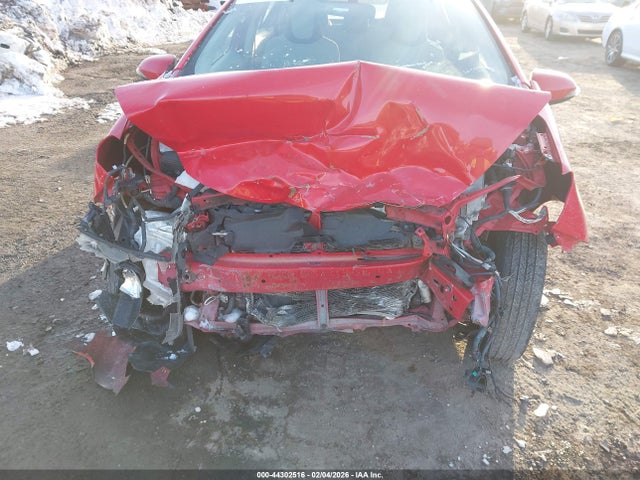 Toyota Prius C One 2014 JTDKDTB30E1072176 Image 6
