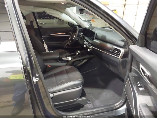 2024 Kia Telluride Lx მანქანა იყიდება აუქციონზე, vin: 5XYP2DGC0RG556980, აუქციონის ნომერი: 44302523