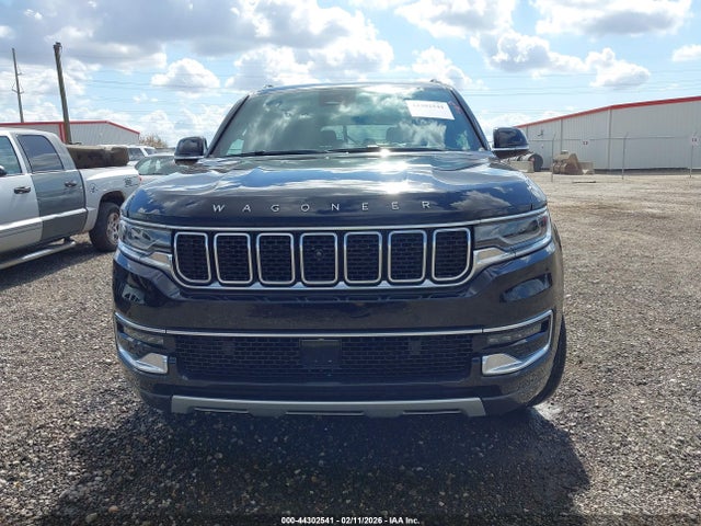 Продажа на аукционе авто 2022 Jeep Wagoneer Series Ii 4x2, vin: 1C4SJUBT5NS181175, номер лота: 44302541