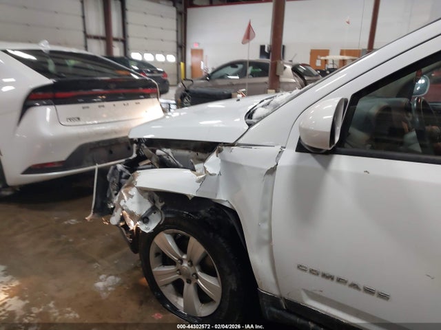 Aukcja sprzedaży 2015 Jeep Compass Latitude, vin: 1C4NJCEB3FD367832, numer aukcji: 44302572