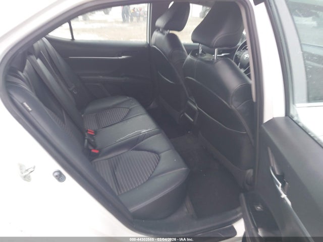 44302585 :رقم المزاد ، 4T1G11AK1LU942634 vin ، 2020 Toyota Camry Se مزاد بيع