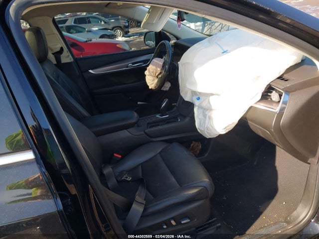 2019 CADILLAC XT5 1GYKNDRS1KZ192138 Photo 4