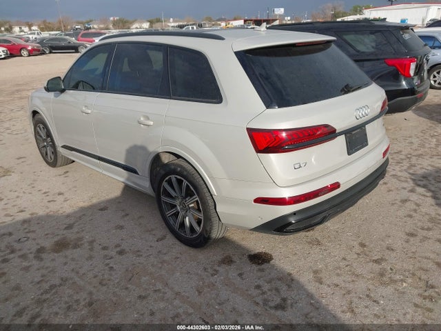 2023 AUDI Q7 WA1LCBF73PD005193 Photo 2