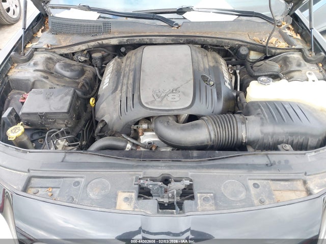 2011 CHRYSLER 300C 2C3CK6CTXBH524095 Photo 9