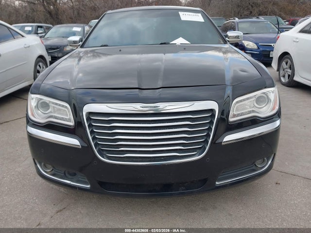 2011 CHRYSLER 300C 2C3CK6CTXBH524095 Photo 5