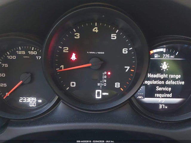 2018 PORSCHE MACAN WP1AA2A53JLB07341 Photo 6