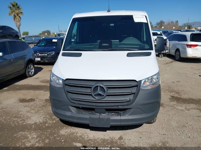 W1Y4KBHY8ST201224 Mercedes-Benz Sprinter 2500 Standard Roof 4-cyl Diesel
