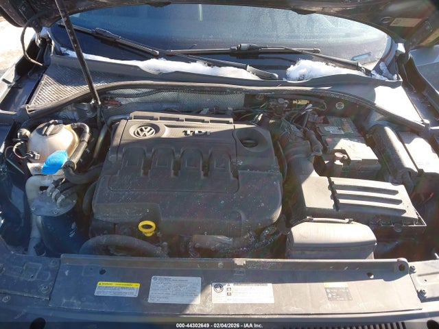 44302649 :رقم المزاد ، 1VWBV7A30FC011497 vin ، 2015 Volkswagen Passat 2.0l Tdi Se مزاد بيع