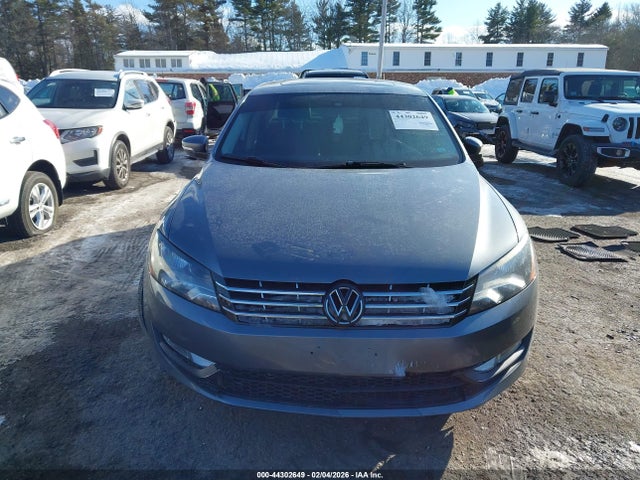 44302649 :رقم المزاد ، 1VWBV7A30FC011497 vin ، 2015 Volkswagen Passat 2.0l Tdi Se مزاد بيع