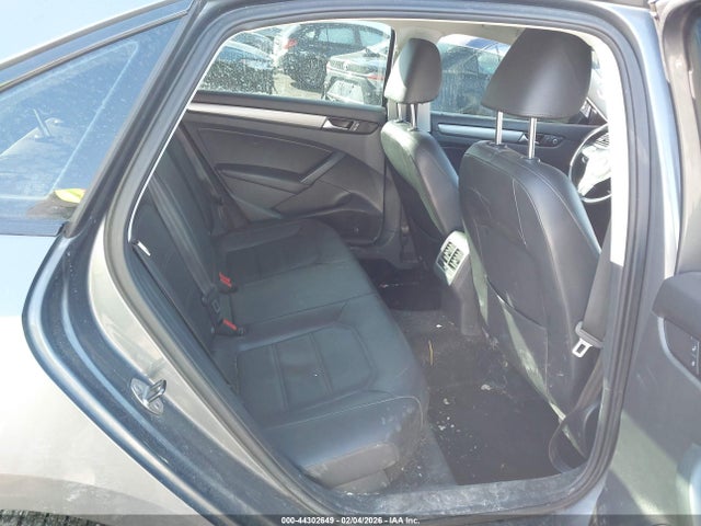 44302649 :رقم المزاد ، 1VWBV7A30FC011497 vin ، 2015 Volkswagen Passat 2.0l Tdi Se مزاد بيع