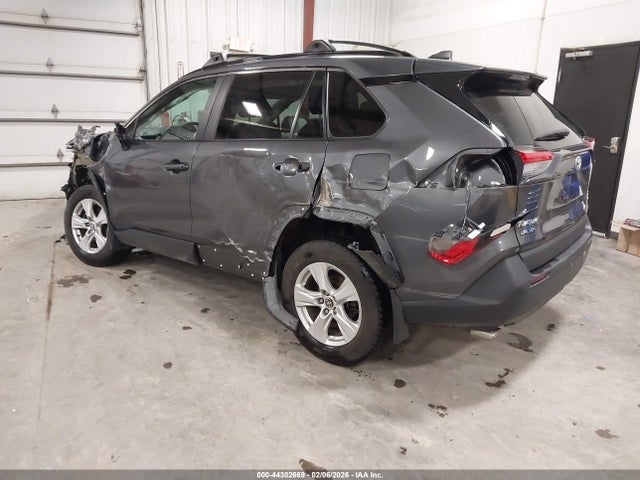 2021 TOYOTA RAV4 HYBRID 2T3RWRFV1MW120226 Photo 2