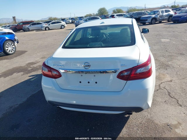 Nissan Altima 2.5 Sl 2018 1N4AL3AP1JC199879 Image 16