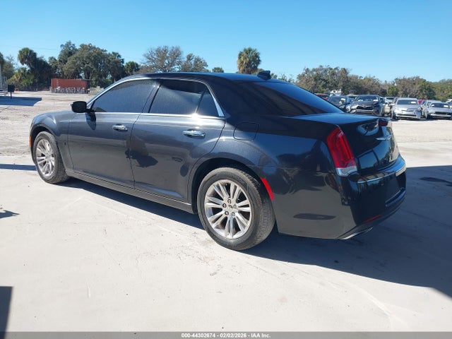 Продаж на аукціоні авто 2016 Chrysler 300c, vin: 2C3CCAEG5GH189755, номер лоту: 44302674