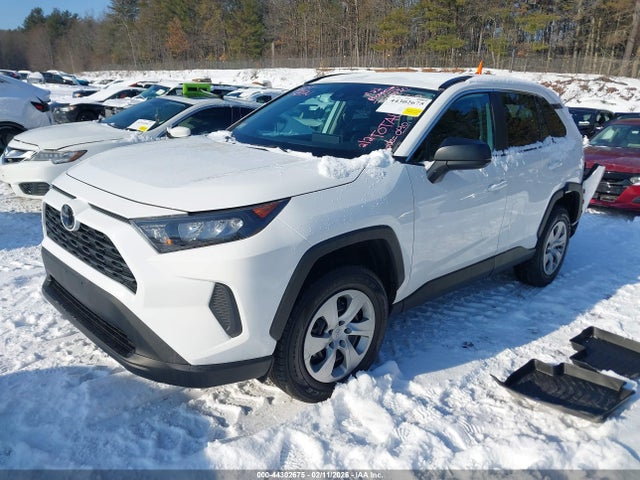 Toyota RAV4 LE 2020 2T3F1RFV3LC092379 Image 2