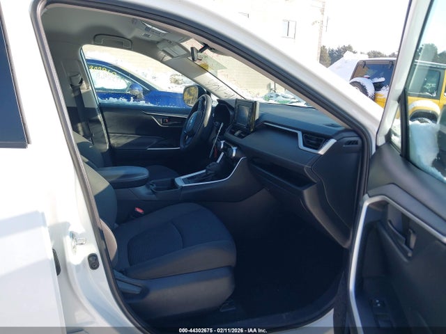 Toyota RAV4 LE 2020 2T3F1RFV3LC092379 Image 5