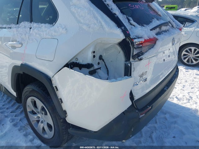 Toyota RAV4 LE 2020 2T3F1RFV3LC092379 Image 6