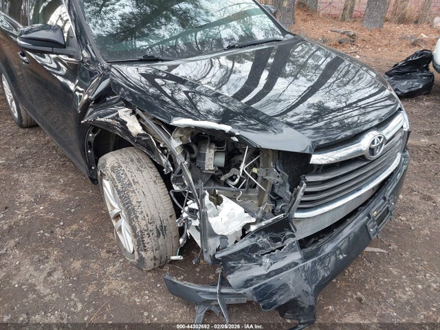 Продажа на аукционе авто 2016 Toyota Highlander Le, vin: 5TDZARFH6GS020122, номер лота: 44302692