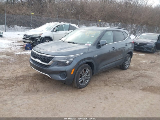 KNDEUCAA3M7100853 KIA SELTOS S