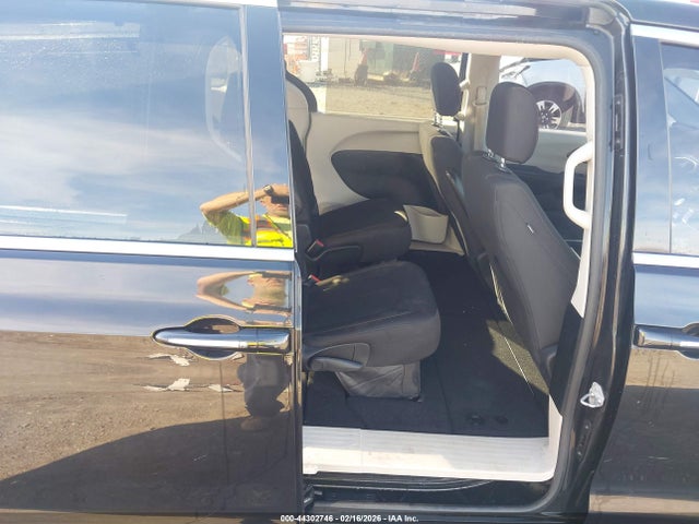 Aukcja sprzedaży 2017 Chrysler Pacifica Touring Plus, vin: 2C4RC1BG9HR753235, numer aukcji: 44302746