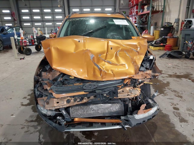 1FMCU9G99GUB01482 Ford ESCAPE SE