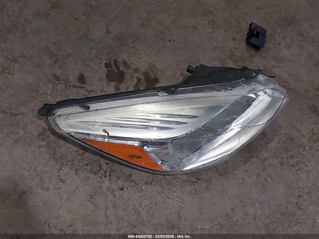 1FMCU9G99GUB01482 Ford ESCAPE SE
