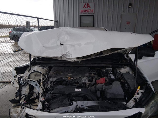 4T1B11HK8JU592478 Toyota CAMRY SE