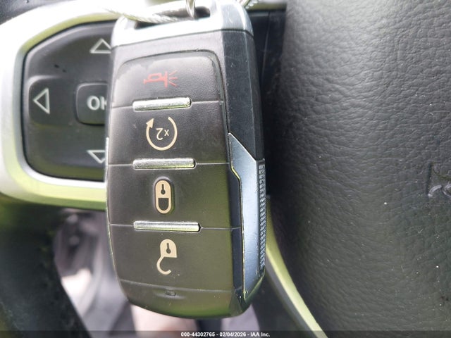 2020 RAM 1500 1C6SRFFT4LN313151 Photo 10