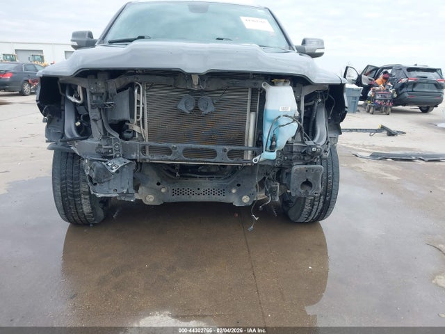 2020 RAM 1500 1C6SRFFT4LN313151 Photo 5