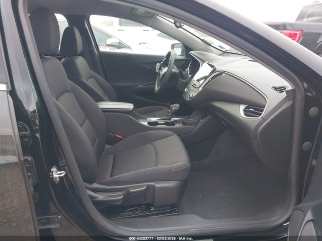 1G1ZD5ST1PF164096 Chevrolet Malibu Fwd 1lt