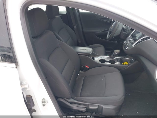 2021 CHEVROLET MALIBU 1G1ZD5ST2MF077352 Photo 4