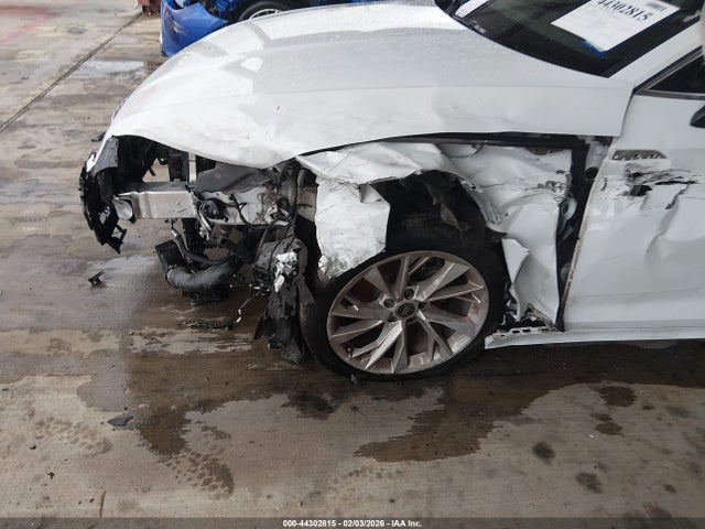 2023 AUDI A5 SPORTBACK WAUCBCF52PA000563 Photo 5