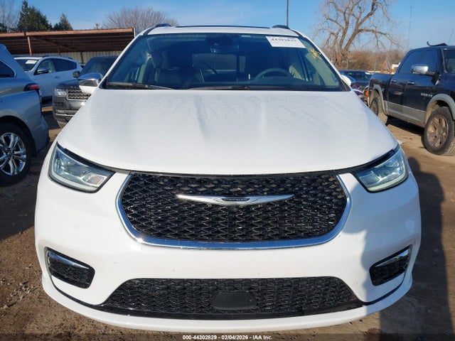Продаж на аукціоні авто 2022 Chrysler Pacifica Limited, vin: 2C4RC1GG0NR228312, номер лоту: 44302829