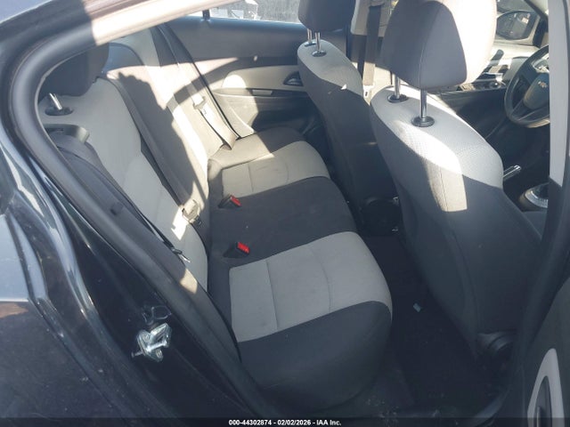 1G1PB5SH8G7152174 Chevrolet Cruze Limited Ls Manual
