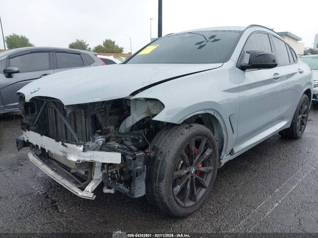 5UX43DT01N9J05143 BMW X4 M40i