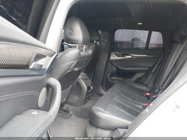 5UX43DT01N9J05143 BMW X4 M40i