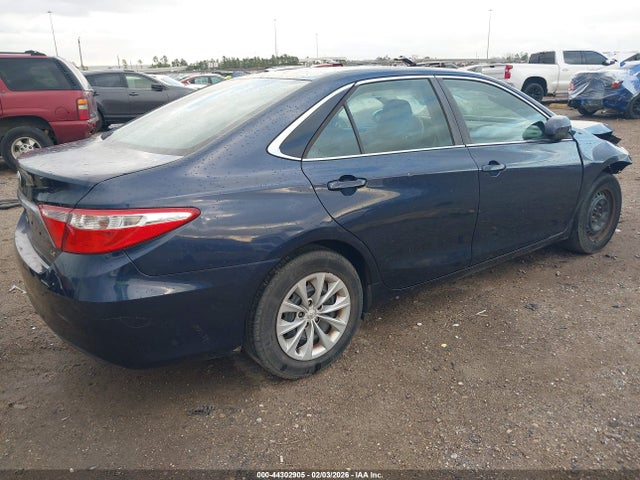 2015 TOYOTA CAMRY 4T4BF1FK8FR504725 Photo 3