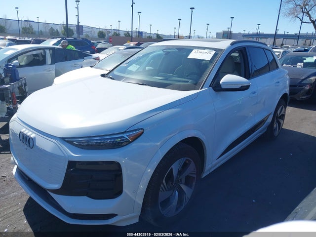 Aukcja sprzedaży 2025 Audi Q6 E-tron Premium Plus Quattro, vin: WA124BGF0SA026088, numer aukcji: 44302919