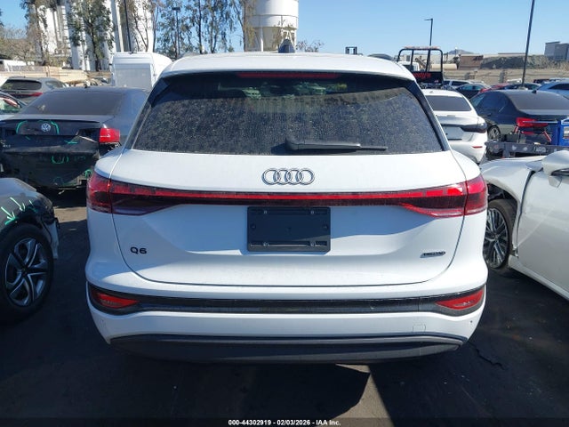 Aukcja sprzedaży 2025 Audi Q6 E-tron Premium Plus Quattro, vin: WA124BGF0SA026088, numer aukcji: 44302919