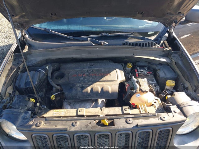 Jeep Renegade Trailhawk 2016 ZACCJBCT5GPC88484 Image 10