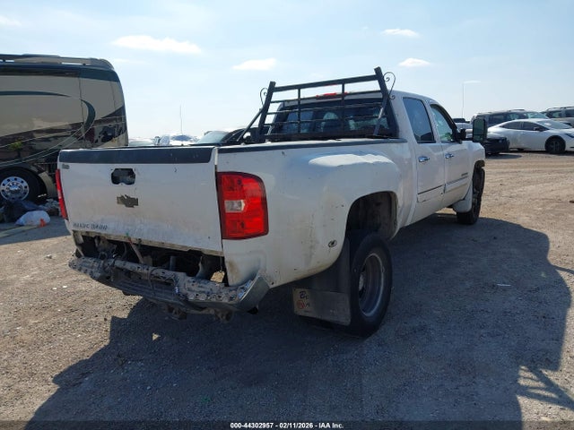 2009 CHEVROLET SILVERADO 3500HD 1GCJC73K19F133345 Photo 3