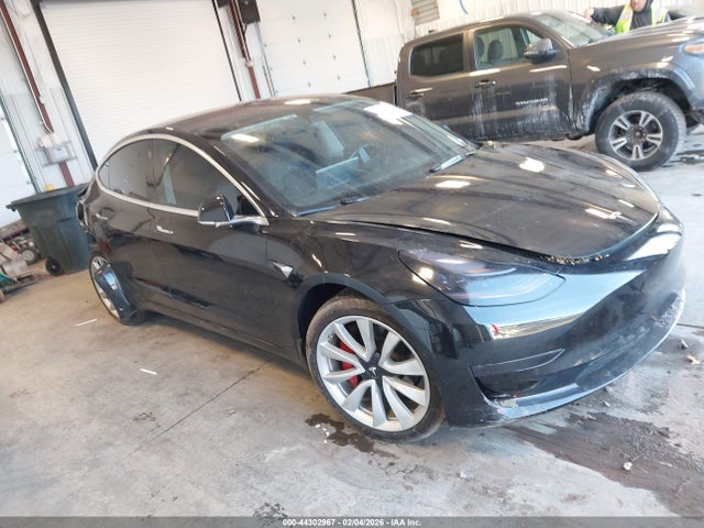 2018 TESLA MODEL 3 5YJ3E1EB9JF071344 Photo 0