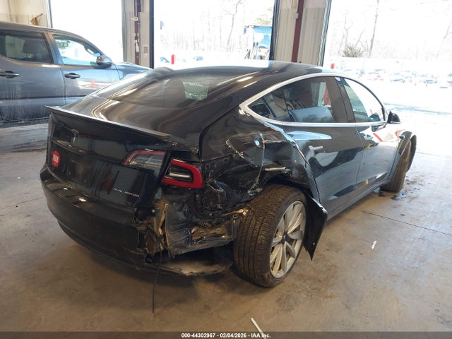 2018 TESLA MODEL 3 5YJ3E1EB9JF071344 Photo 3