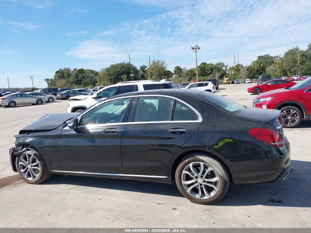 Продажа на аукционе авто 2015 Mercedes-benz C-class C 300, vin: 55SWF4KB5FU079768, номер лота: 44302994